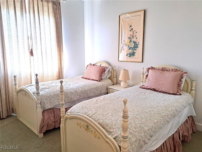 Building Photo - 11600 Court of Palms Unit 206