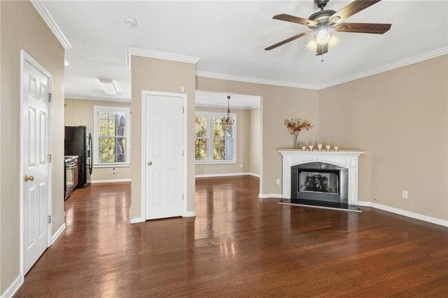 Photo - 1558 Paramount View Trace NE