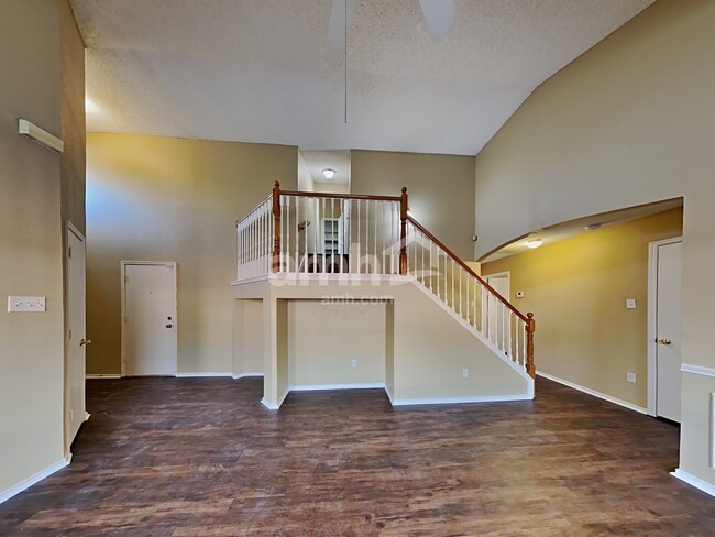 Photo - 4521 Quarry Cir