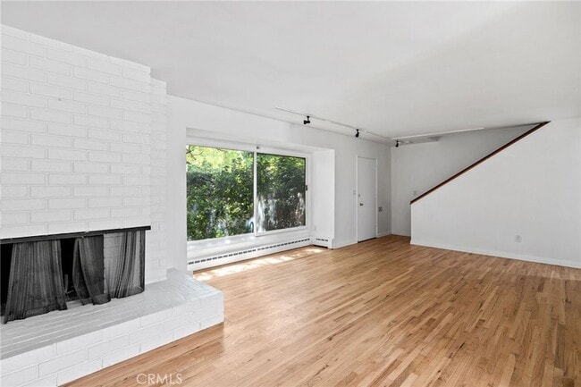 Photo - 11761 Sunset Blvd