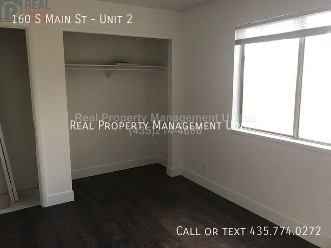 Photo - 160 S Main St Unit 2