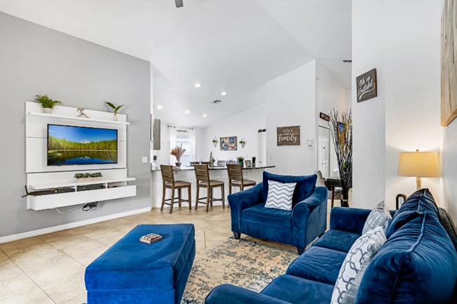 Photo - 2636 Willow Glen Cir