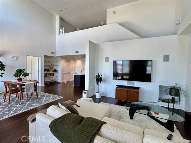 Photo - 4211 Redwood Ave