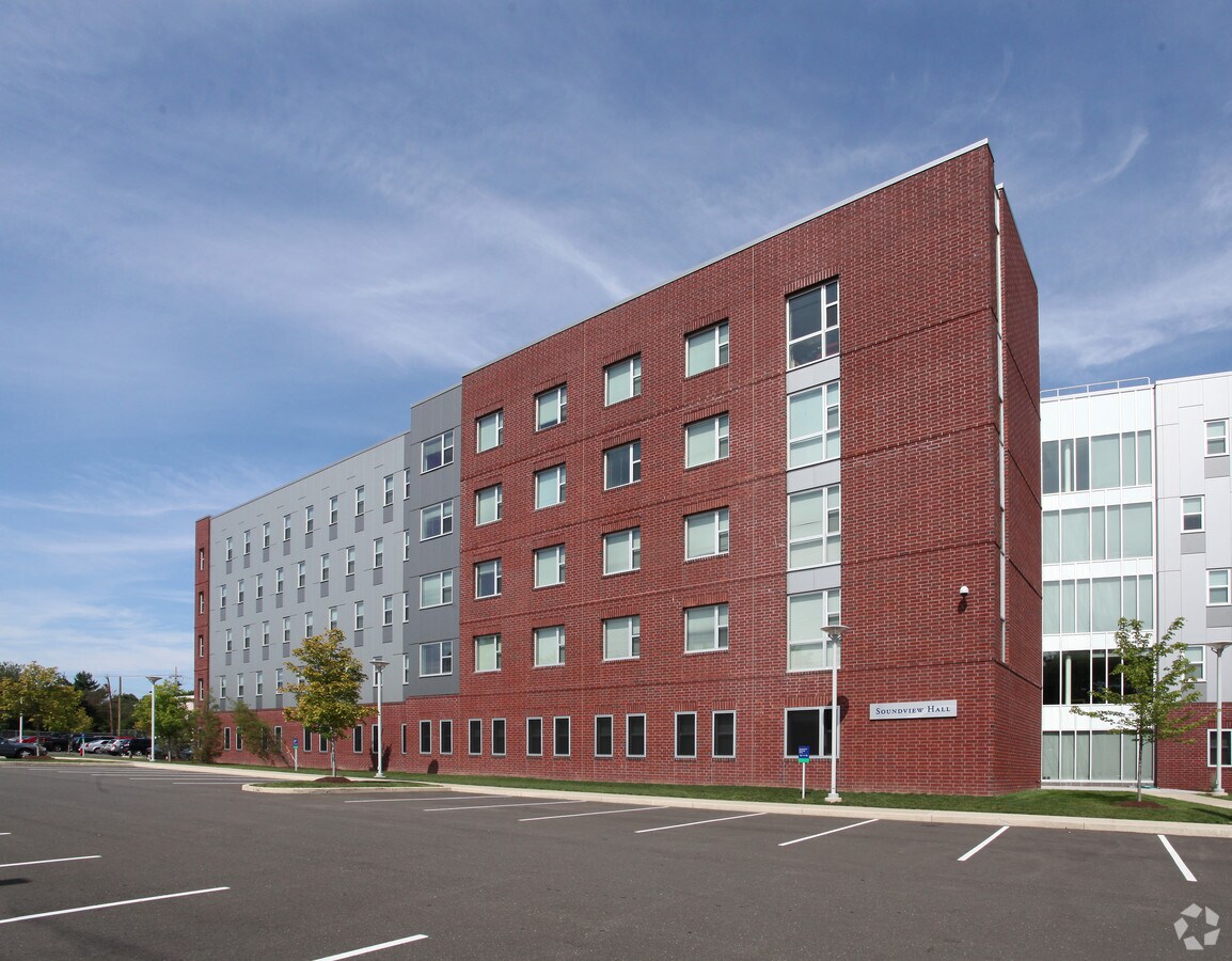 Photo - University of New Haven Residence Hall