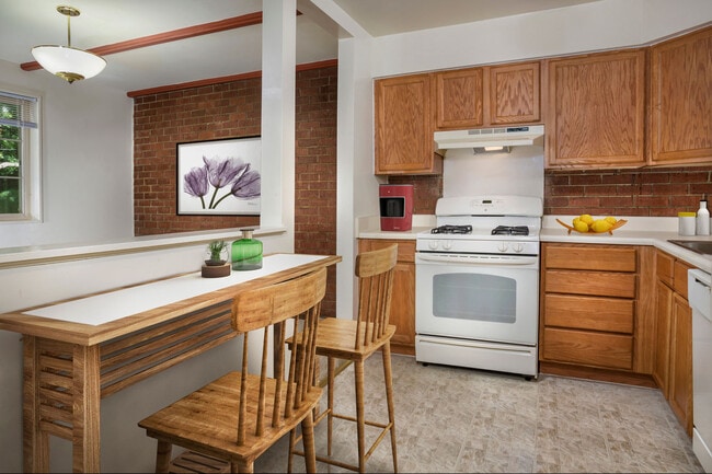 Big kitchen with lots of counter & storage space at Whitehall Square Apartments