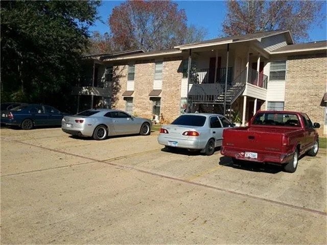 Photo - 1600 E Murchison St