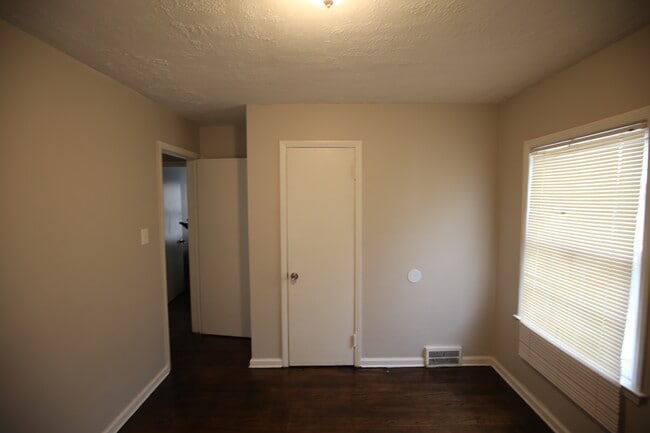 Photo - 17390 Bradford Ave