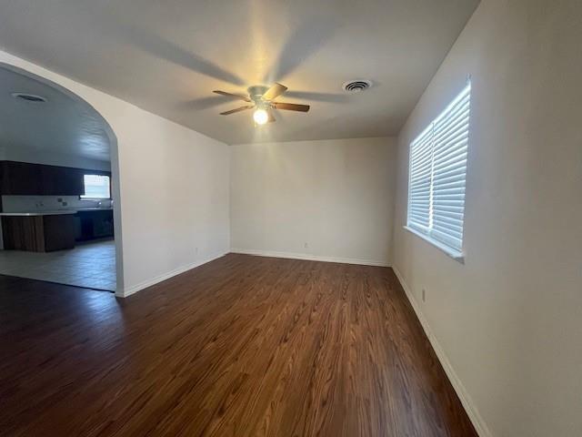 Photo - 2305 Sandy St