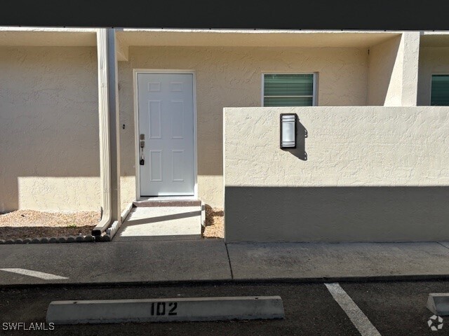 Building Photo - 16251 Dublin Cir Unit 102 Rental