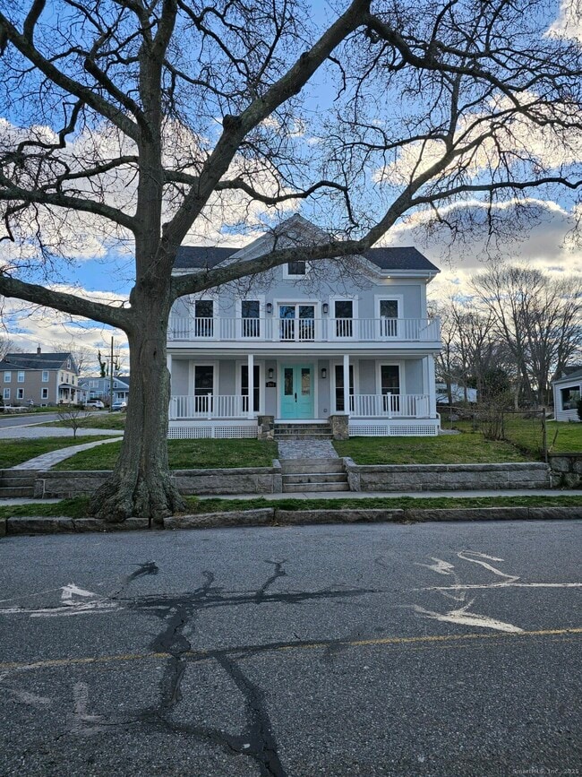 Building Photo - 281 Pequot Ave Unit 2