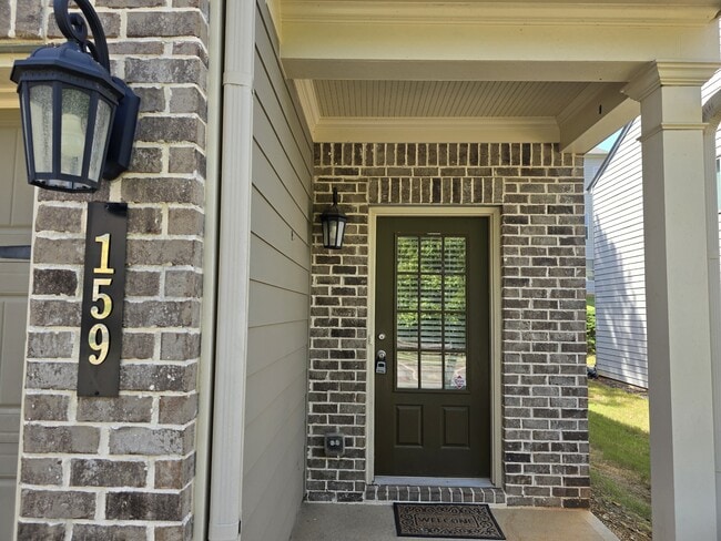 Photo - 159 Hardy Water Dr SE