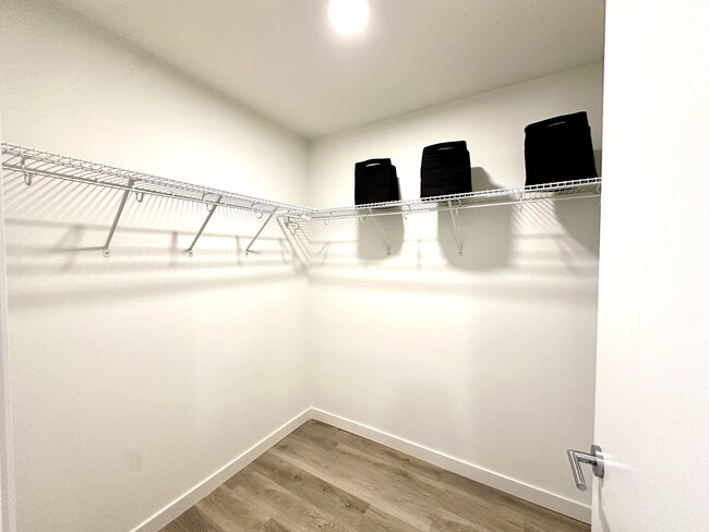 Photo - 229 NW 30th St Unit S12