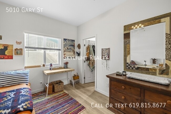 Photo - 5010 Gary St