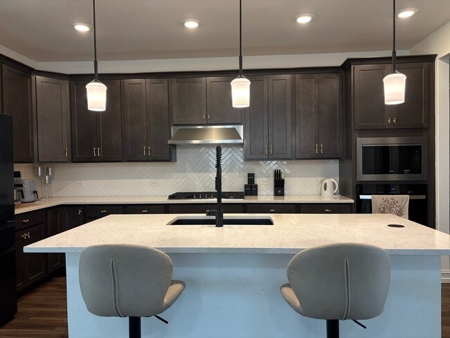 Photo - 3624 Cadogan St