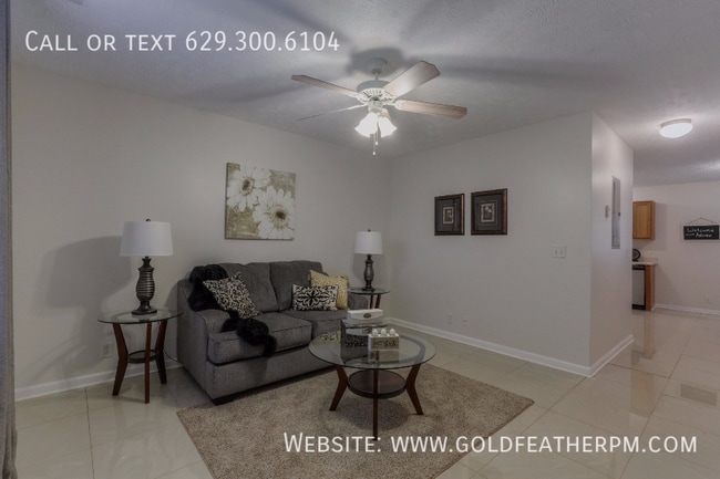 Building Photo - 1363 Benley St