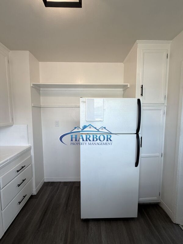 Photo - 904 Sartori Ave Unidad 4