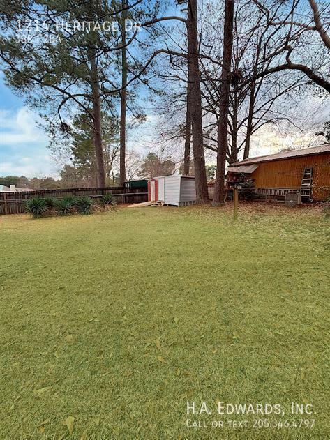 Photo - 1214 Heritage Dr