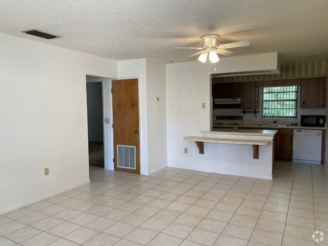Building Photo - 1112 South Blvd Unit 1112 South Blvd Apt F