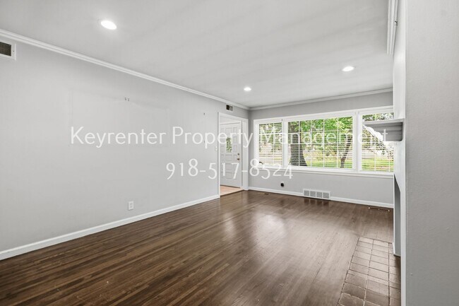 Photo - 3325 S Yorktown Ave