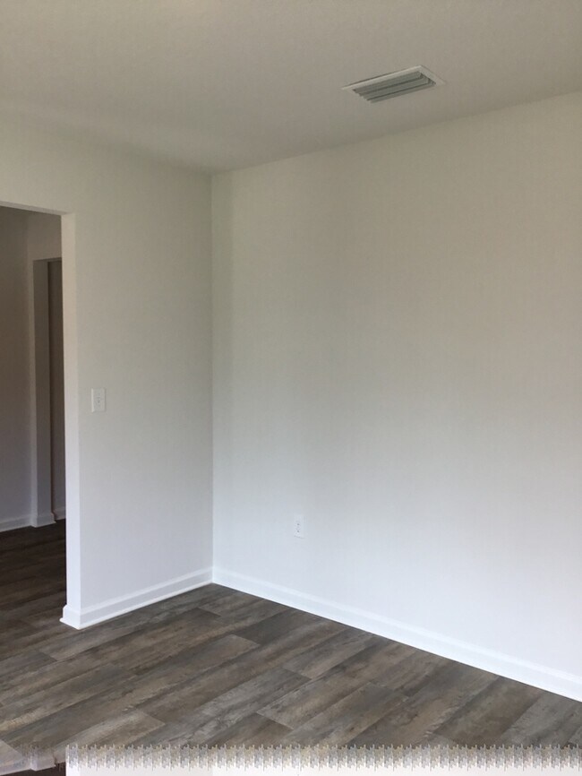 Photo - Beautiful 3/2 Family home in Beulah- Close to Navy Federal Credit Union Main Campus!