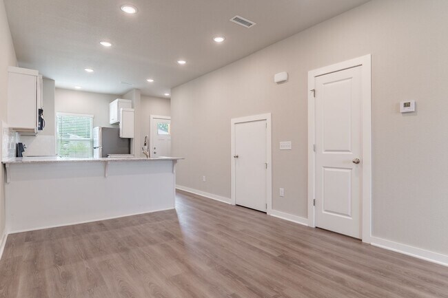 Photo - 2 Bedroom 2 Bathroom Home in Fayetteville, AR