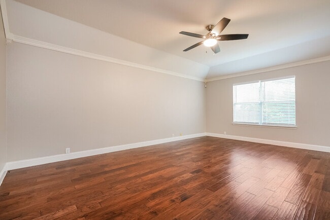 711 River Run Dr