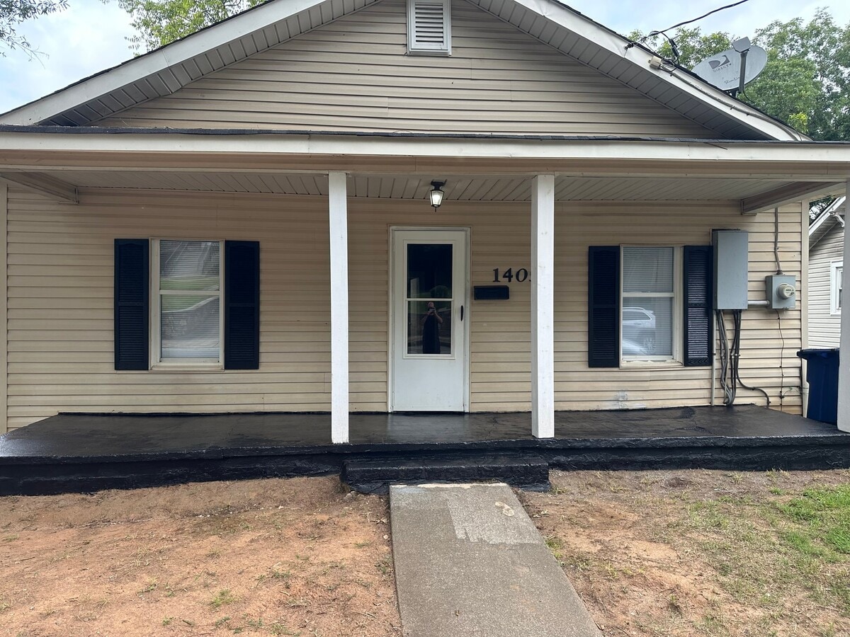 Photo - 1405 Gholson Ave S East