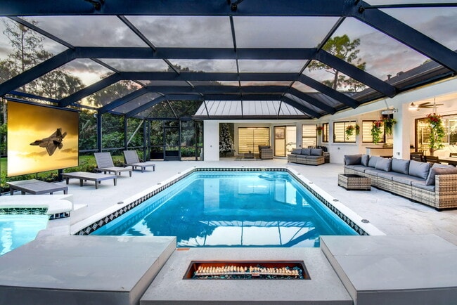 Building Photo - 13302 Doubletree Cir