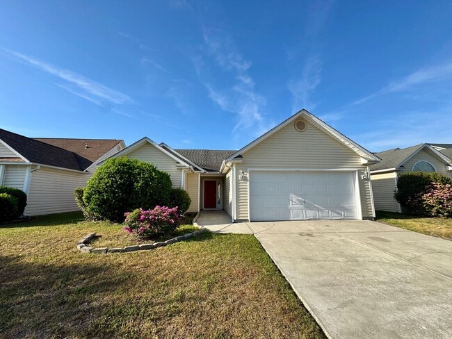 Building Photo - Myrtle Beach - 3 Bedroom / 2 Bathroom Home