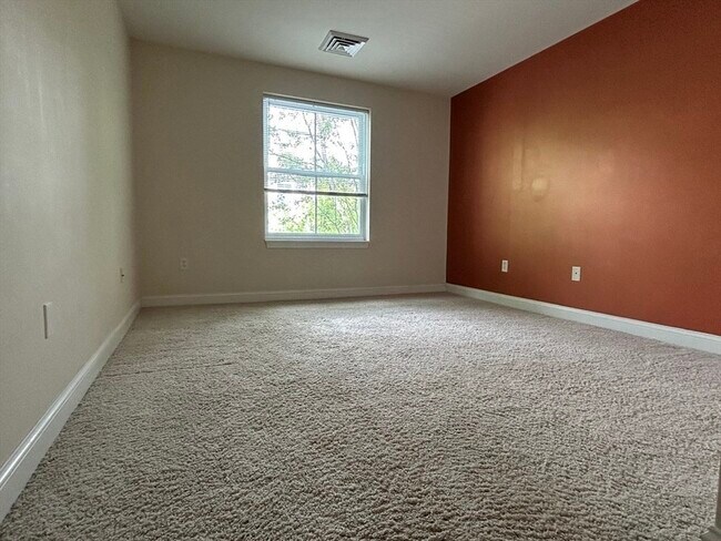 Photo - 318 Rindge Ave Unit 203