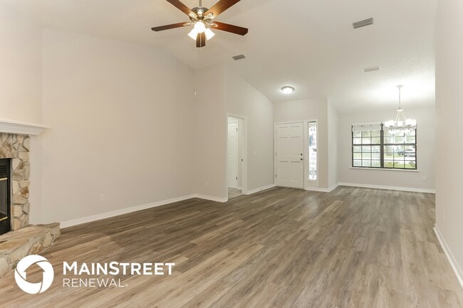 Photo - 8891 Ivymill Pl N