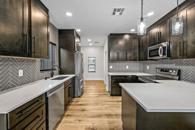 Photo - Sam Hughes New Home - Available for PRELEASE 2026!