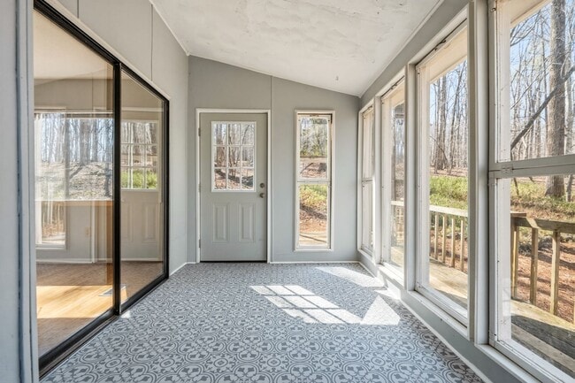 Photo - Peaceful on Poplar