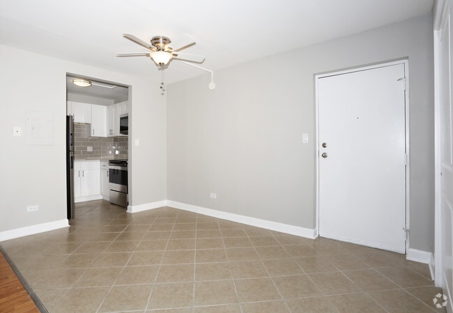 2BR,2BA,928SF - Cypress