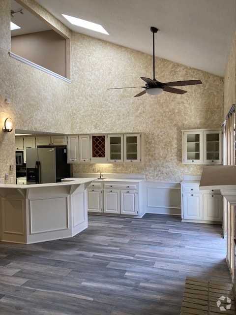 Building Photo - 7450 Holly Hill Dr Unit 114 Rental
