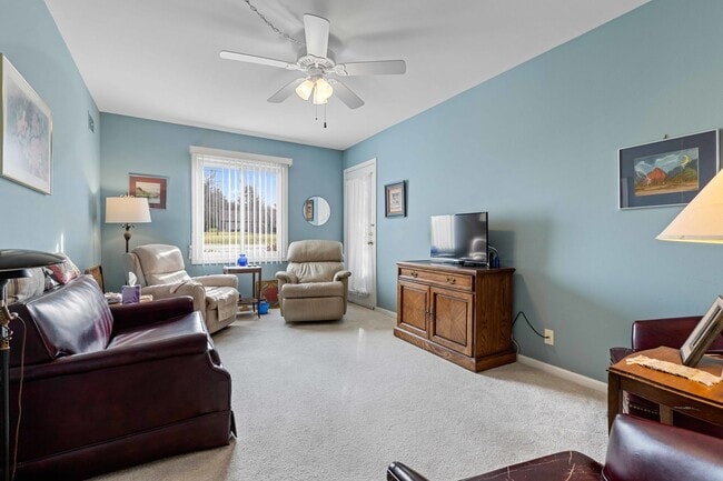 Photo - 5548 Spring Brook Rd Unit 5548