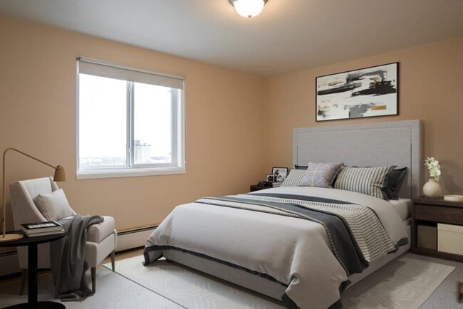 Photo - 555 River Ave Unit 973