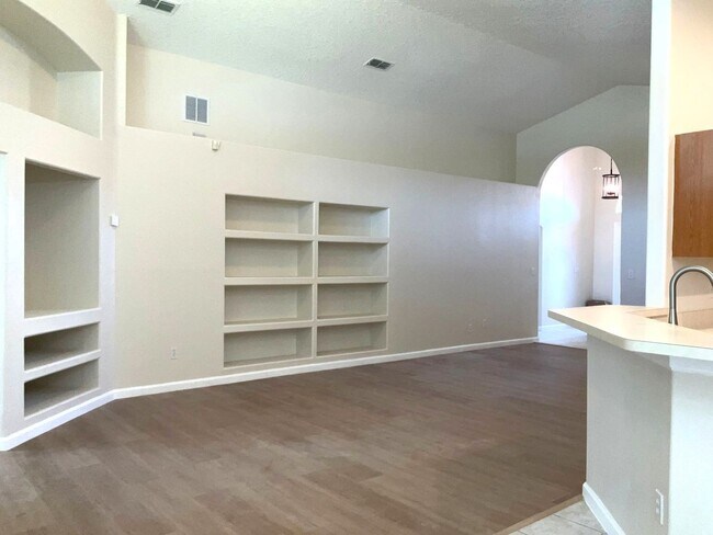 Photo - 3248 Callerton Rd