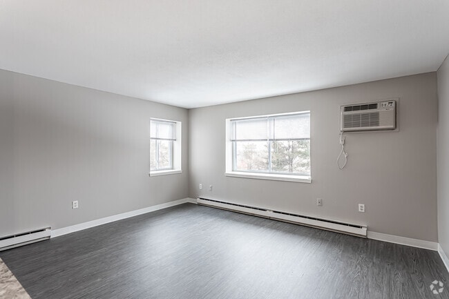 Studio - Living Area - Mall Apartments