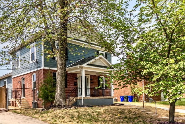 Photo - 9036 48th Pl