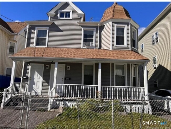 Building Photo - 715 Noble Ave