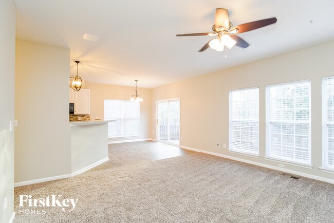 Photo - 4033 Cascade Dr