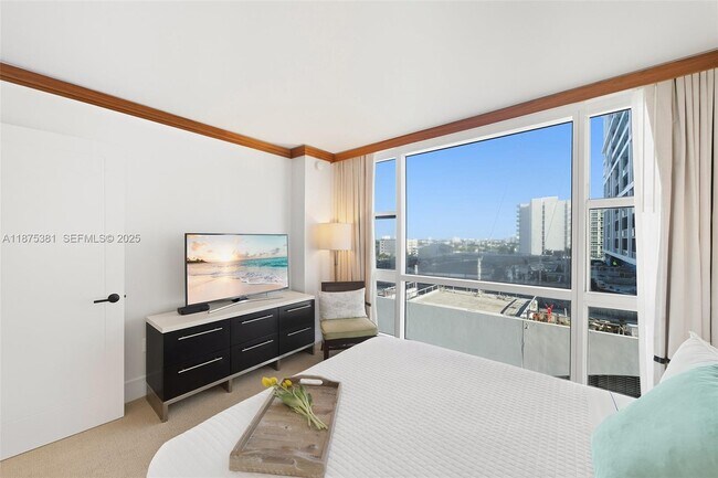 Photo - 6801 Collins Ave Unidad 705