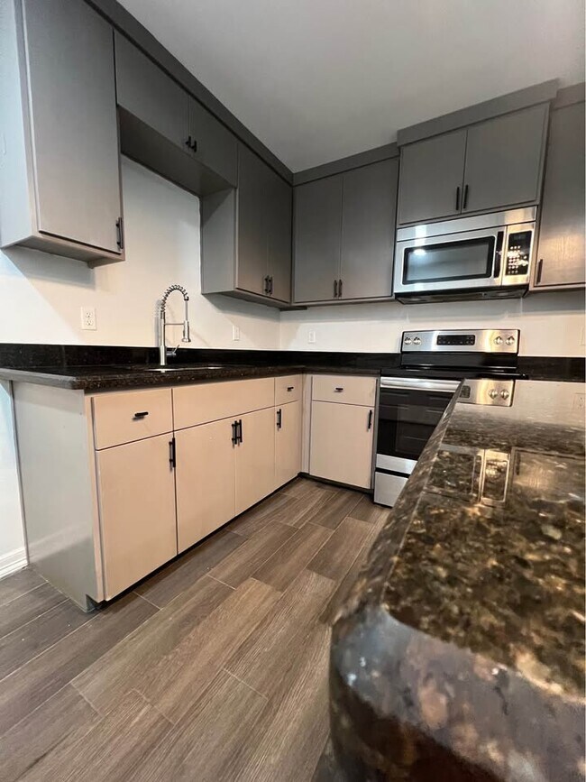 Photo - 2308 Taxco Ct
