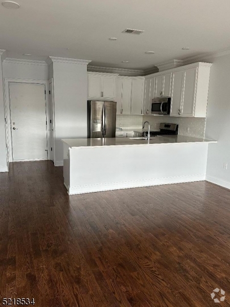 Building Photo - 226 Morris Ave Unit 101 Rental