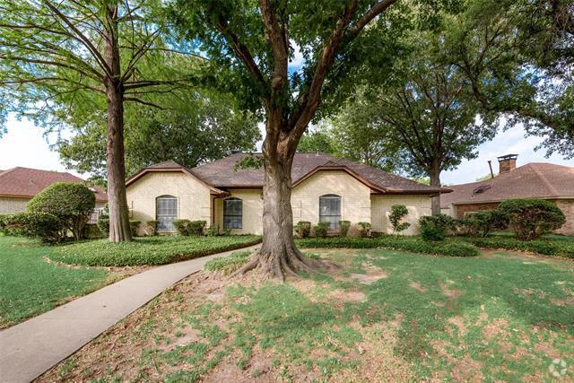 Building Photo - 2105 Pleasant Dr Rental