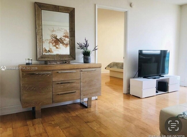 Photo - 6770 Indian Creek Dr Unit 10T
