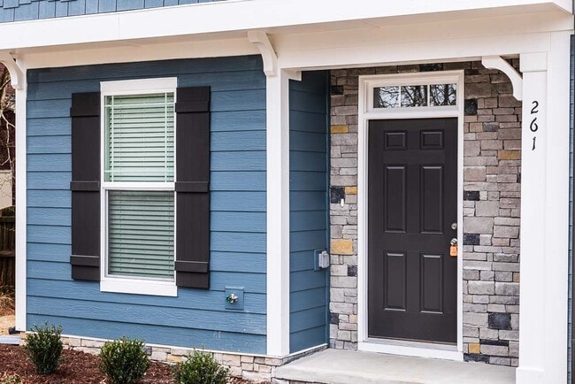 Photo - 261 Old Grove Ln