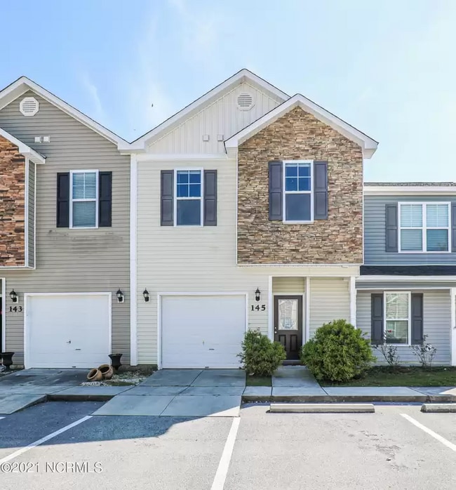 Photo - 145 Waterstone Ln Townhome