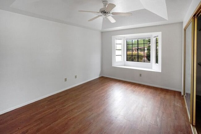 Photo - Stylish & Bright 3-Bed Oasis with Desert B...